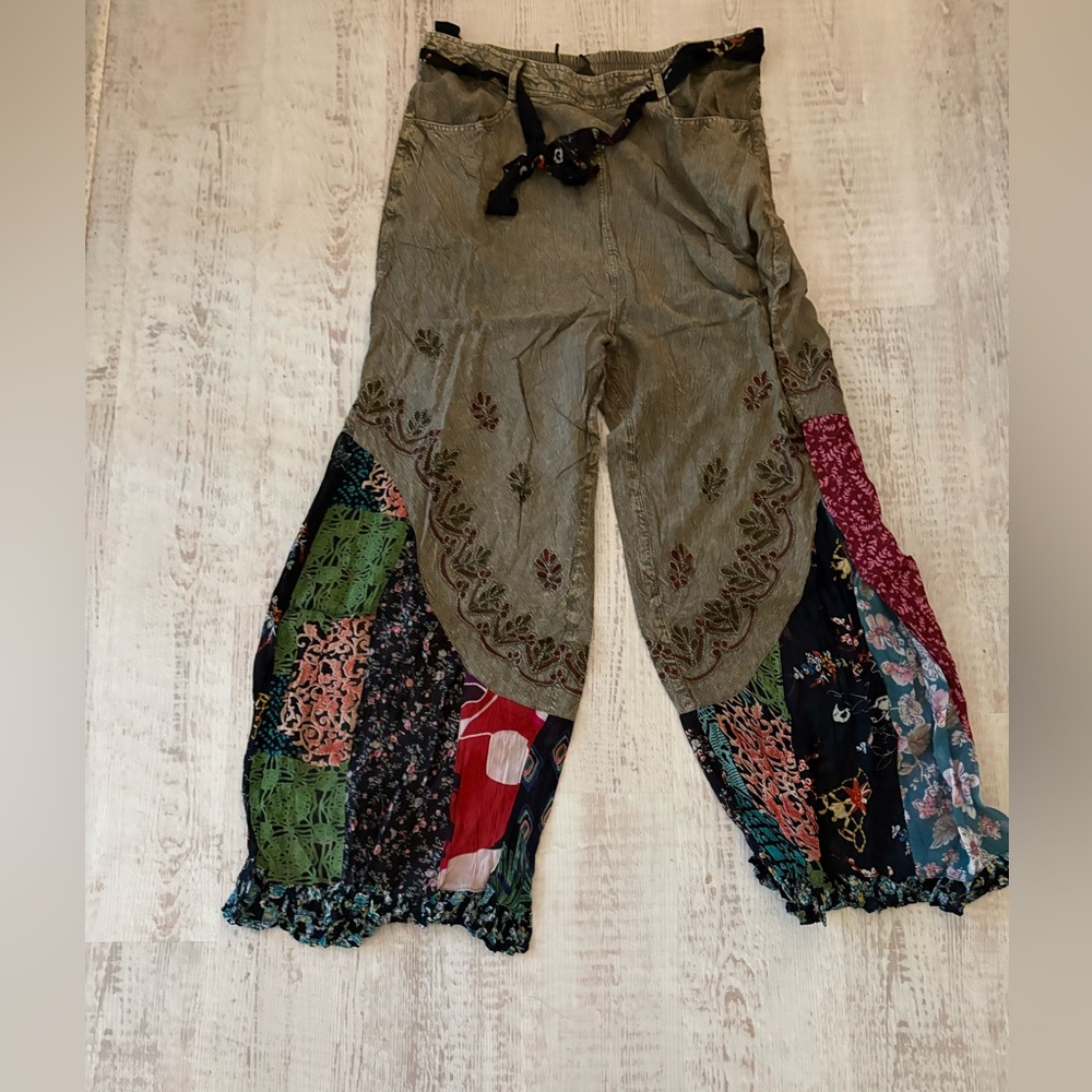Bohemian Patchwork Wide-Leg Women's Pants - Olive Multicolor